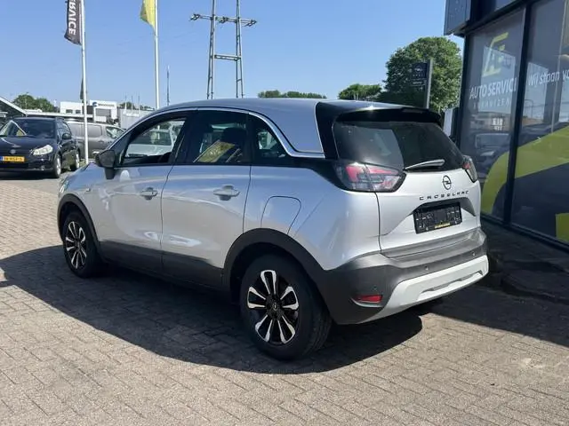 Opel Crossland 1.2 Turbo Business Elegance Als nieuw met slecht 8dkm en geheel rijklaar! | Full LED...