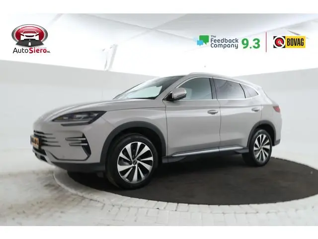 BYD SEAL U