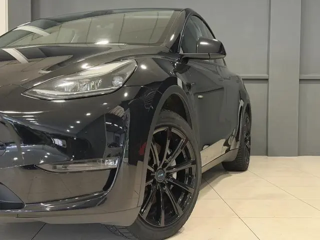Tesla Model Y Long Range AWD 75 kWh | SOH 92% | Autopilot |