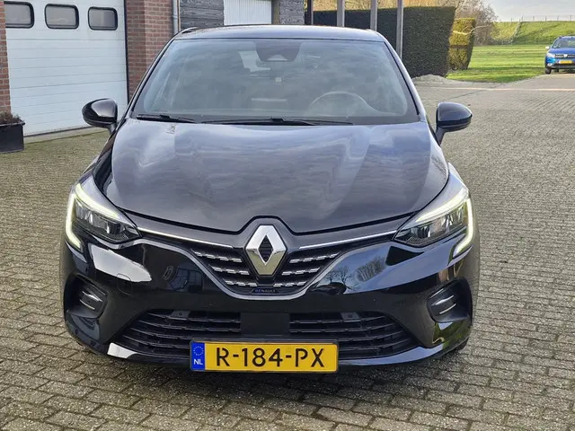 Renault Clio Renault Clio 1.6 E-Tech Hybrid 145 Techno