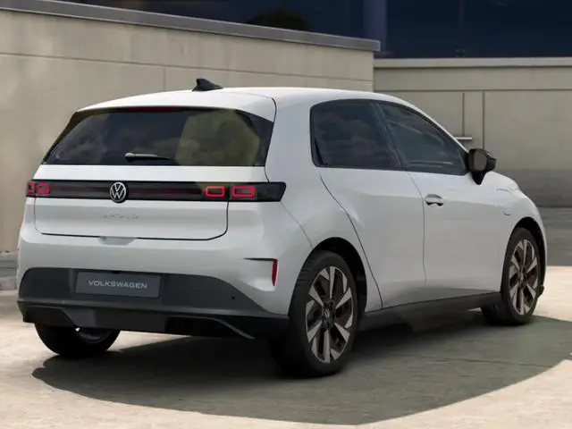 Volkswagen ID. Polo Life First Edition 52 kWh accu, 211 PK · Achteruitrijcamera · Voorstoelen en stu...
