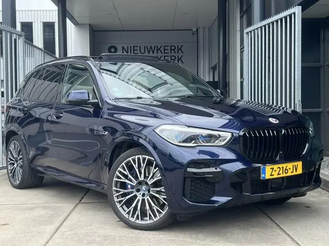 BMW X5 xDrive45e High Executive M-Sport | VOL | SCHUIF/KANTELDAK | HEAD-UP DISPLAY | HARMAN/KARDON |...