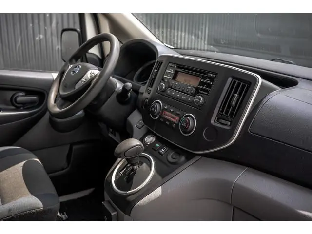 Nissan NV200