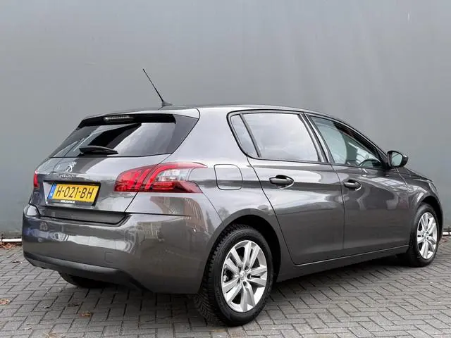 Peugeot 308 BWJ 2021 1.2 PureTech 111 PK Blue Lease Executive Avantage PANORAMADAK | CARPLAY | CLIMA...