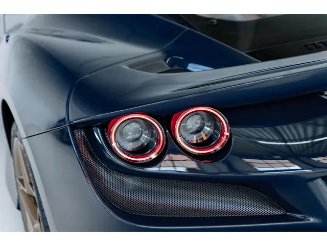 Ferrari F8 Tributo