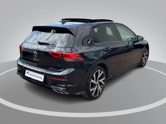Volkswagen Golf 1.5TSI 96KW/130PK R-Line Business · Panoramadak · Camera · Apple/Android Car Play ·...