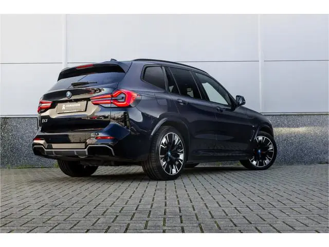 BMW iX3 High Executive 80 kWh SOH 99% M Sport / Pano / Harman Kardon / Laser / 20 inch /