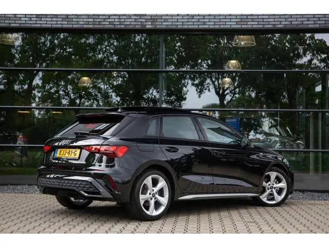 Audi A3 Sportback 35 TFSI S edition , S-Line, Panoramadak, Adap. cruise, Sonos,