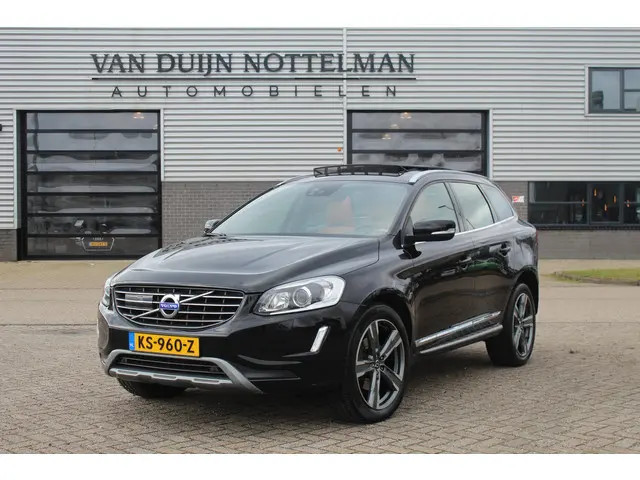 Volvo XC60 2.0 T5 AWD Inscription / Panoramadak / Keyless / N.A.P.