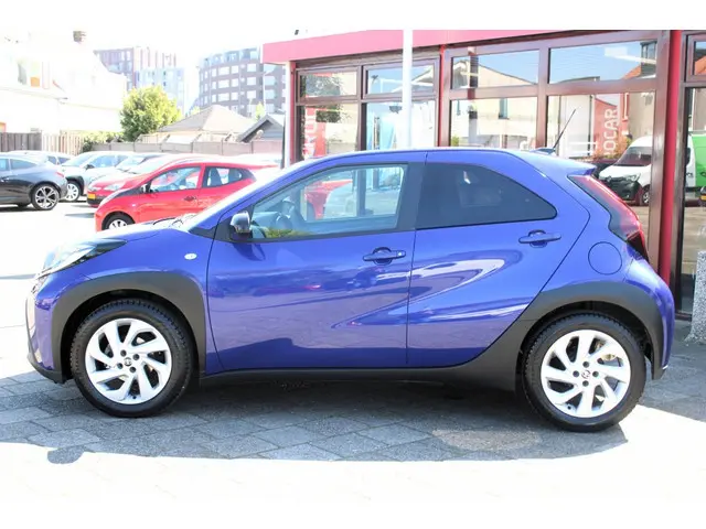 Toyota Aygo X 1.0 VVT-i MT Pulse
