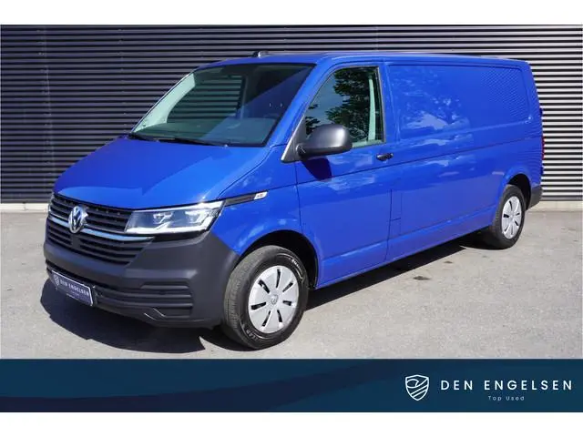 Volkswagen Transporter 30 150pk Automaat L2H1 LED Trekhaak Apple Carplay ACC Cruise control Standkac...