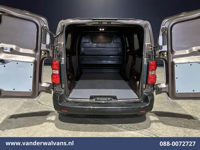 Peugeot Expert 2.0 BlueHDI 123pk L2H1 Euro6 Airco | Navigatie | Apple Carplay | Cruisecontrol Parkee...