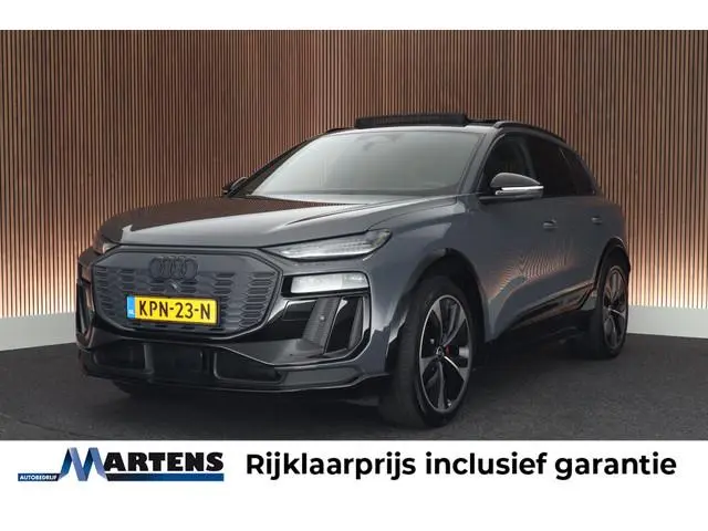 Audi Q6 e-tron 388pk S edition quattro 100 kWh Panoramadak B&O 360Camera Luchtvering Matrix HUD Keyl...