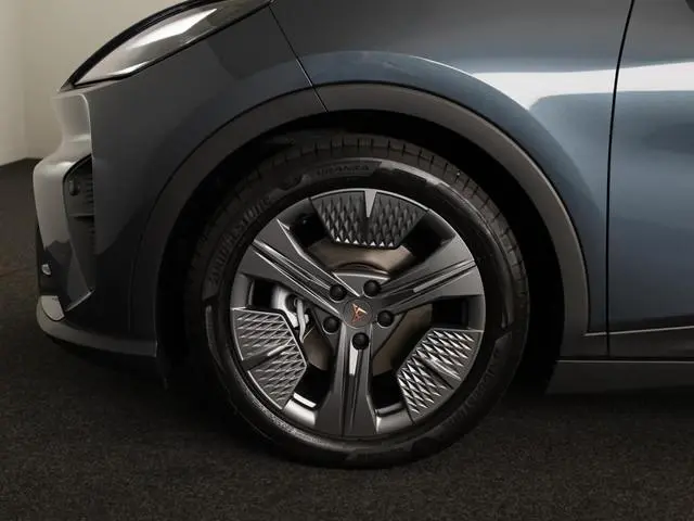 Cupra Raval