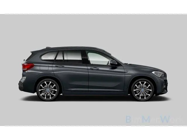 BMW X1 xDrive25e 220pk M-Sport Pano|Trekh|Memory|HUD|Cam