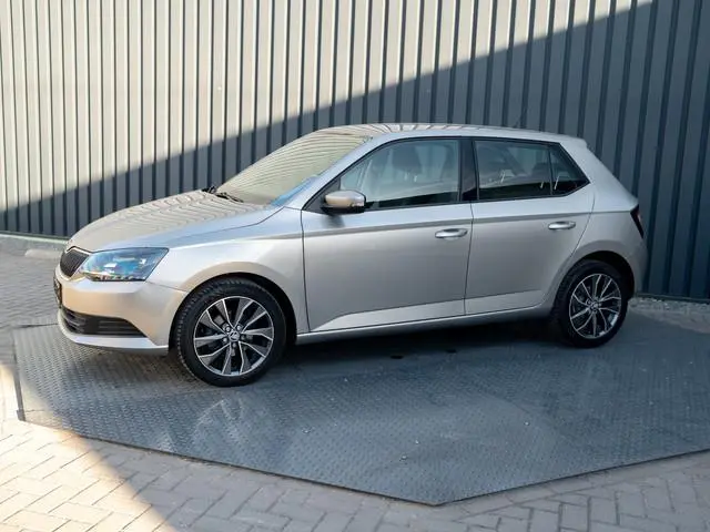 ŠKODA Fabia 1.0 TSI Drive | Stoelverwarming | Bluetooth | Cruise Control | Prijs Rijklaar!!