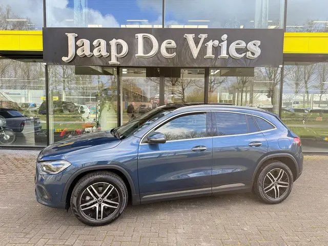 Mercedes-Benz GLA-klasse 200 Business Solution Luxury