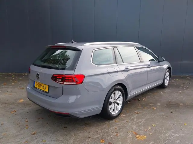 Volkswagen Passat Variant 1.5 TSI 1e EIGENAAR VIRTUAL COCKPIT ADAPT CRUISE CAMERA LED NAVI ECC
