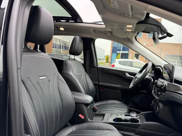 Ford Kuga 2.5 PHEV Vignale Trekhaak | Pano | Leder