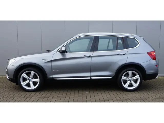 Bmw X3 xDrive20d High Executive xLine Step8 I NL-Auto I 2e Eig. I Camera I