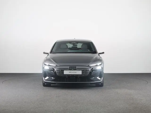 Audi S6 Avant e-tron