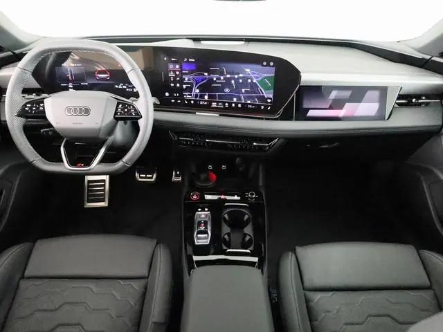 Audi S6 Avant e-tron