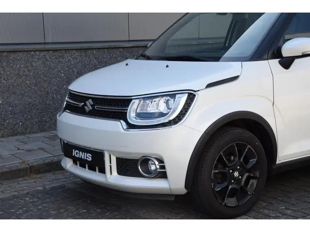 Suzuki Ignis 1.2 Smart Hybrid Stijl | cruise control | navigatie | achteruitrijcamera |