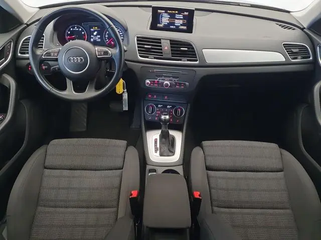 Audi Q3 1.4 TFSI S-tronic AUT Trekhaak, Stoelverwarming, Cruise control, Navi