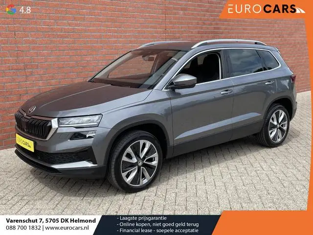 Skoda Karoq 1.5 TSI 150pk DSG Style Navigatie Apple Carplay/Android Auto Parkeersensoren Camera Adap...