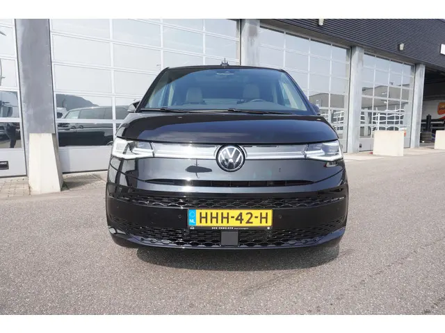 1.5 eHybrid L2 Bulli Edition 4-Motion, IQ Light koplampen, 7-persoons Vis-a-Vis, Navigatie, Trekhaak