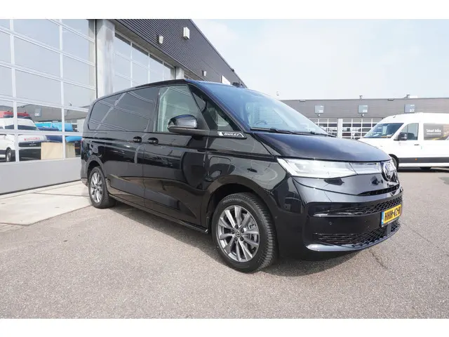 1.5 eHybrid L2 Bulli Edition 4-Motion, IQ Light koplampen, 7-persoons Vis-a-Vis, Navigatie, Trekhaak