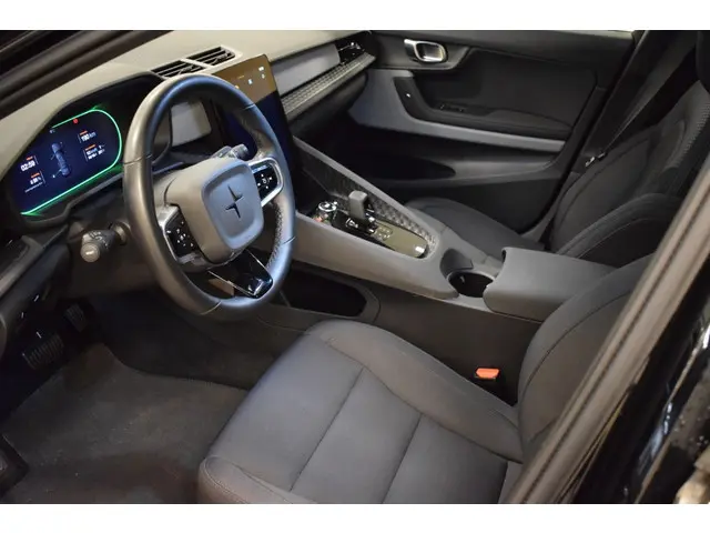 Polestar 2 Standard Range Single Motor 64kWh SOH 91.27%/ 360 Camera/ Pilot/ Adapt. Cruise