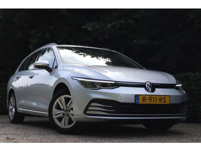 Volkswagen Golf Variant 1.0 TSI Life | Sfeerverlichting | Navi | Carplay | Acc |