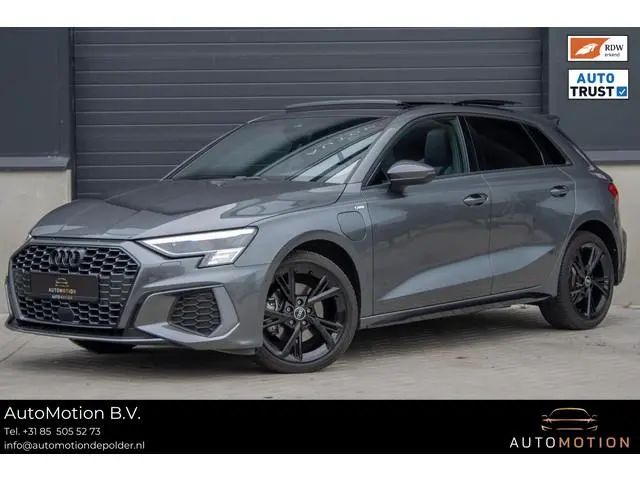 Audi A3 Sportback 40 TFSIe S line PANO MAXTON MATRIX MASSAGE KEYLESS