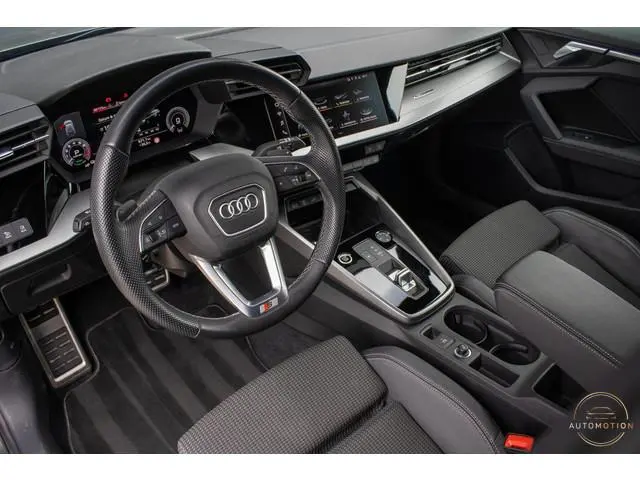 Audi A3 Sportback 40 TFSIe S line PANO MAXTON MATRIX MASSAGE KEYLESS