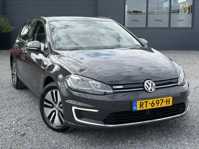 Volkswagen e-Golf e-Golf SOH88%,Draadloze telefoonlader,Camera,Carplay,Navi,Recent beurt gehad,Keyle...