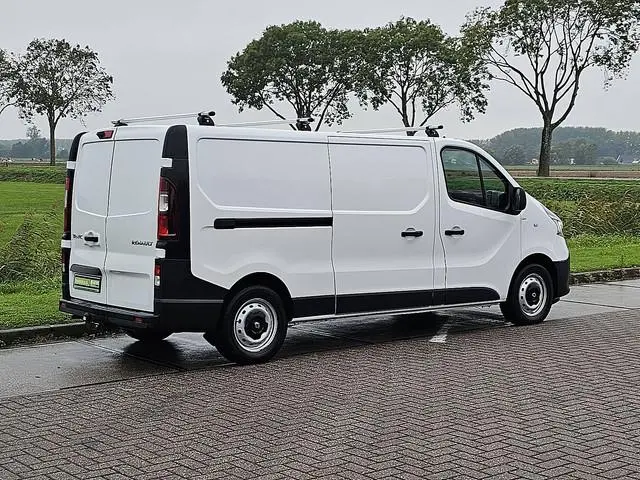 RENAULT TRAFIC 1.6 DCI l2h1 trekhaak airco