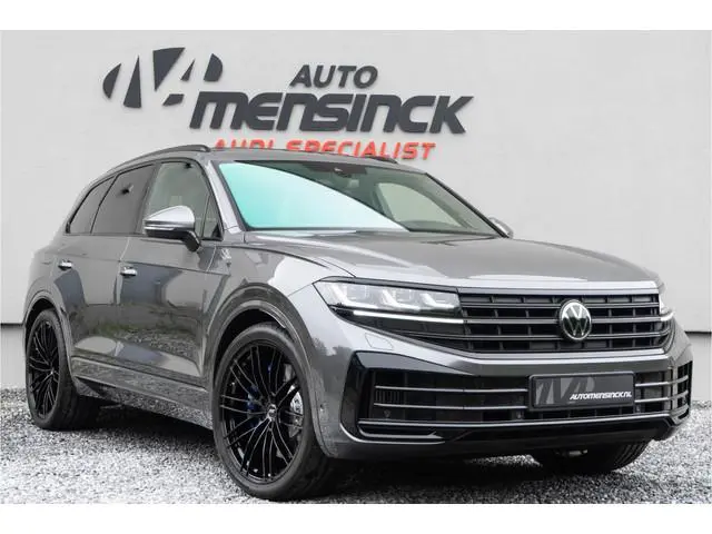 Volkswagen Touareg 3.0 TSI eHybrid 4MOTION / Panoramadak/ 22 Inch Velgen/ Ergo Comfort/ Dynaudio/ 28...