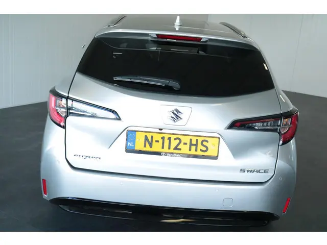 Suzuki Swace