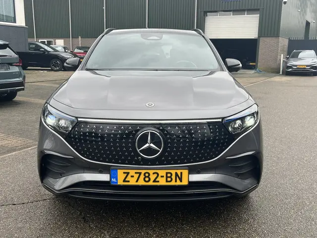 Mercedes-Benz EQA