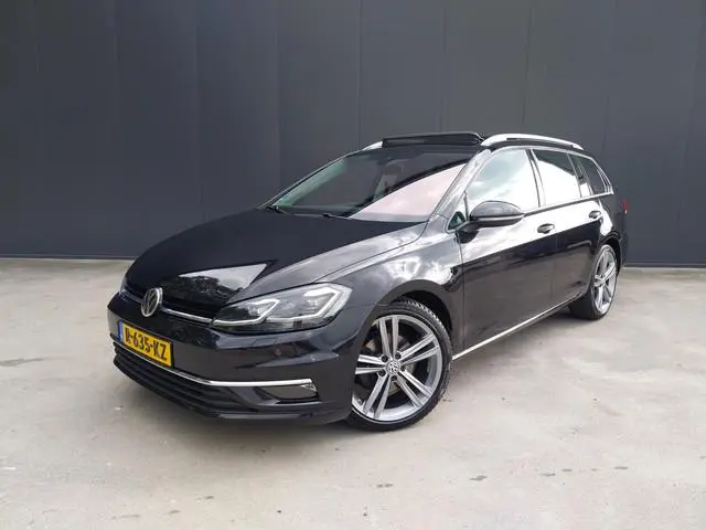 Volkswagen Golf Variant 1.5 TSI 150 PK Highline PANO DAK ADAPT CRUISE MASSAGE STOEL LED NAVI ECC TRE...