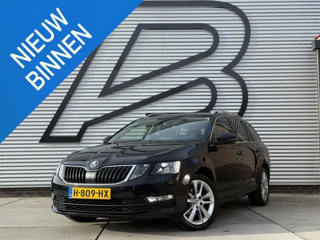 Skoda Octavia Combi 1.5 TSI Greentech Business Edition 2e Eigenaar|Navi|Trekhaak|Clima|Cruise|Stoelv...