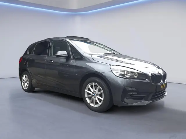 BMW 2-serie Active Tourer 218i Executive | Panorama | Navigatie | Leder | Cruise