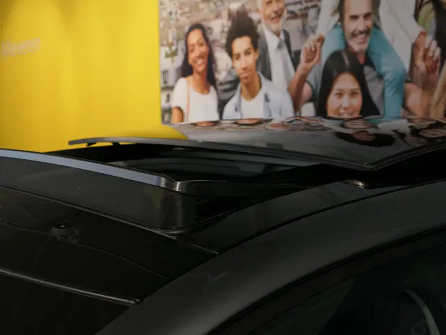 Renault Arkana 1.6 E-Tech Hybrid 145 Intens - Occasion Lease vanaf €604 p/m - Afneembare trekhaak -...