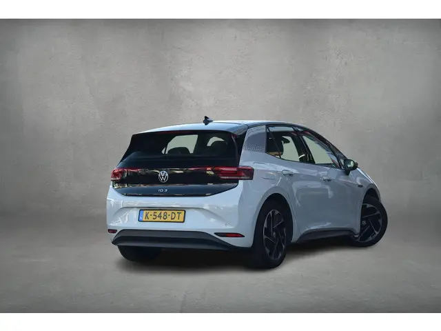 Volkswagen ID.3 First 58 kWh | Apple CarPlay | 18" LM | Stoelverwarming
