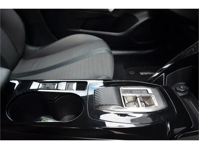 Peugeot e-208 EV Allure Pack 50 kWh 10" Scherm!