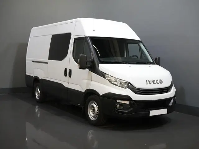 Iveco Daily 35S16V 2.3 L3H2 155 pk Aut. DC Dubbel Cabine EXPORT ONLY 3.5T trekverm./ Climate/ Cruise...
