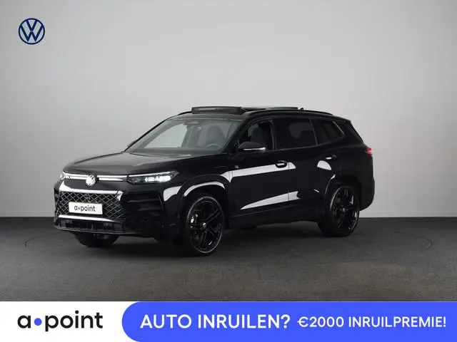 Volkswagen Tayron R-Line Edition 1.5 eHybrid 200 kW / 272 PK SUV 6 v 360 Camera | Panoramadak | Stoe...