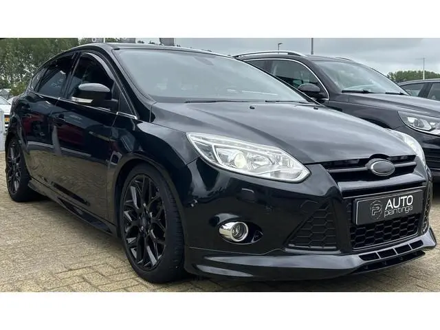 Ford Focus 1.6 EcoBoost ST-Line 150PK | D-Riem is Vervangen | Onderhoudshistorie | Carplay | BI-Xeno...