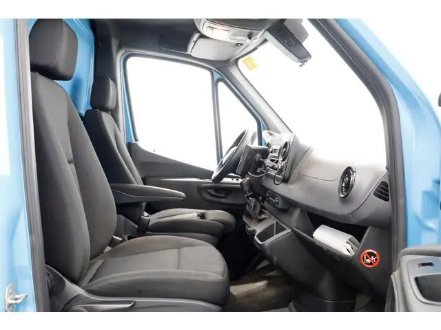 Mercedes-Benz Sprinter 311 CDI 115pk E6 RWD Bakwagen met achterdeuren 2-Persoons 06-2021